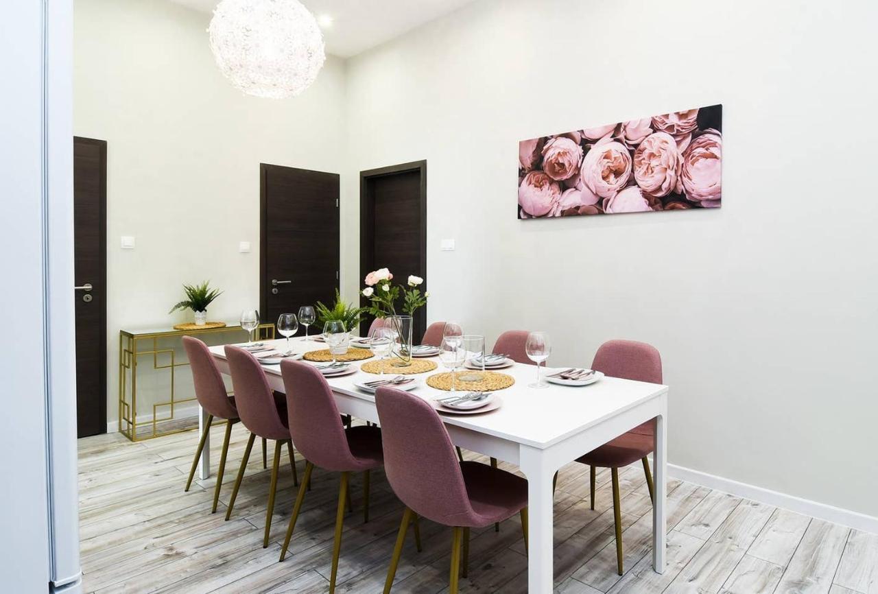 Ultra And Stylish With Ac * Budapest